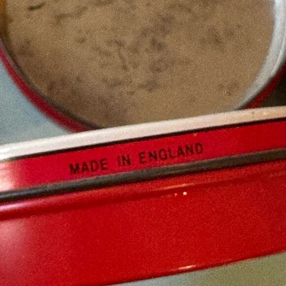 Vintage Beatrix Potter Biscuit Tins Made in England Set of 4 - Picture 4 of 5